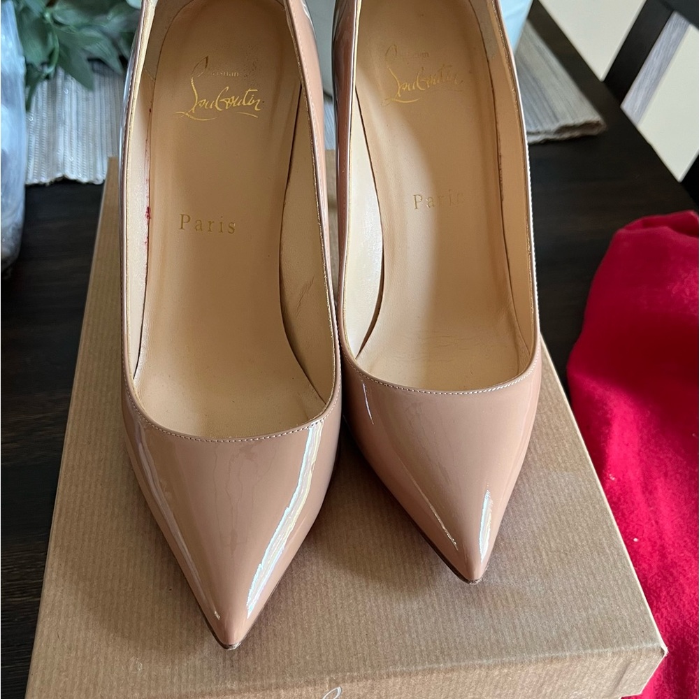 Christian Louboutin Pigalle 100 Nude Patent Leather Heels 36.5